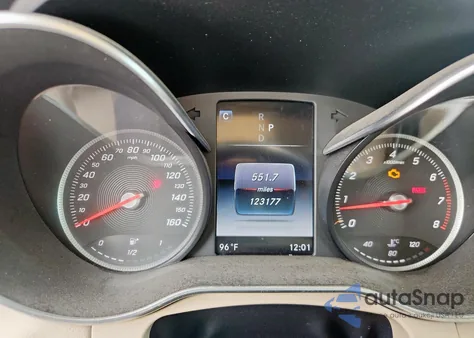 2017 Mercedes-Benz Glc 300 from USA, damaged, VIN WDC0G4JB8HF180561